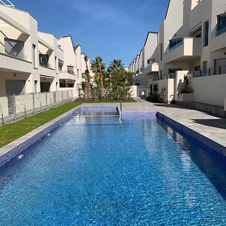 Apartamento Amalia Delux En Торевиеха Екстериор снимка